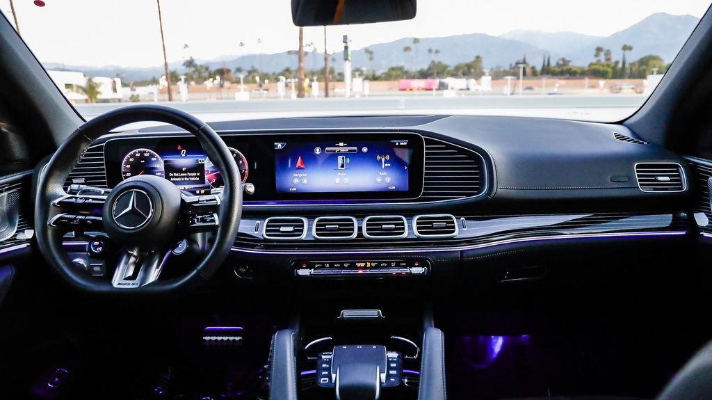 Used 2025 Mercedes-Benz GLE 53 AMG 4MATIC image 15