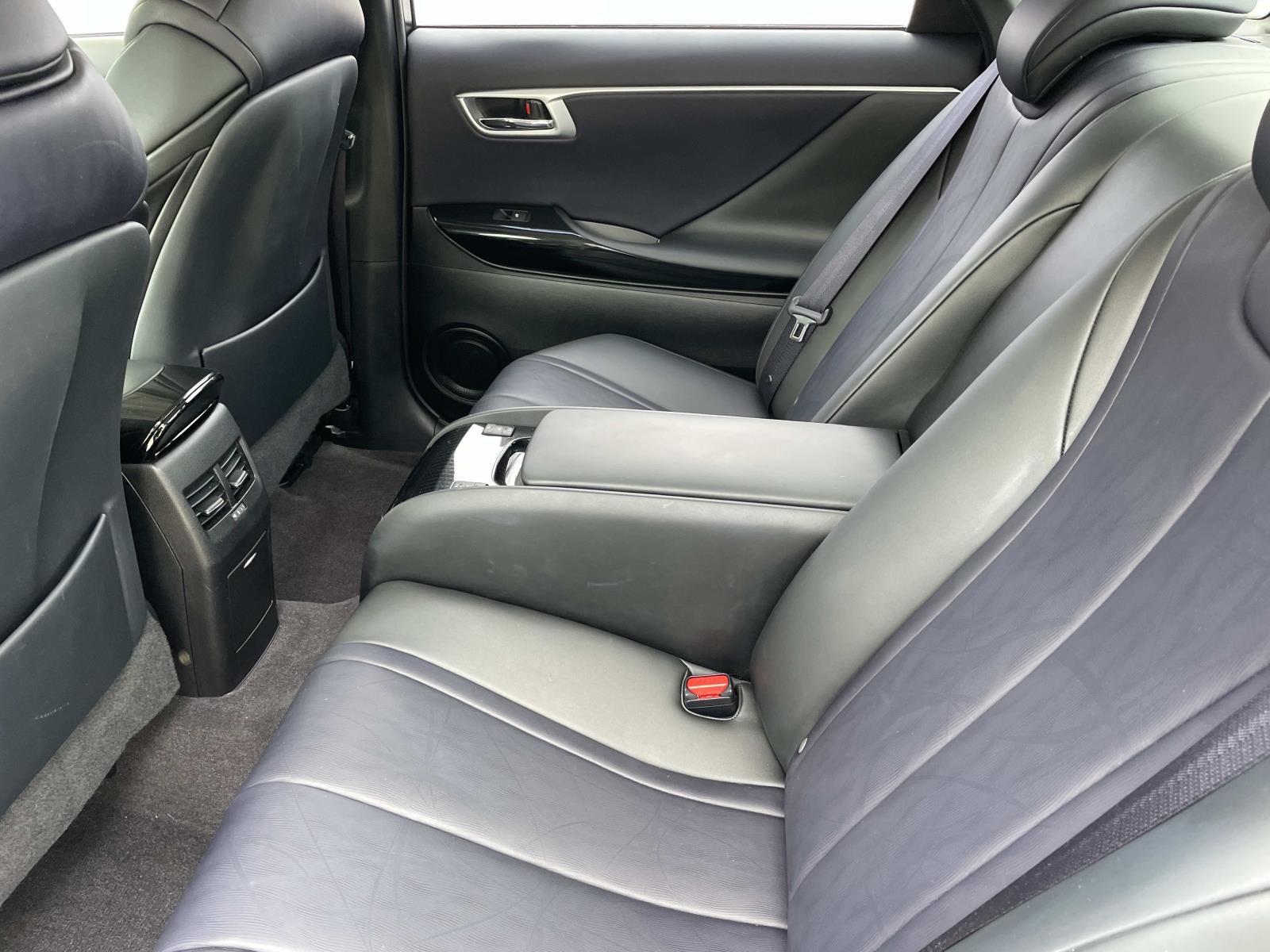 Used 2019 Toyota Mirai image 19