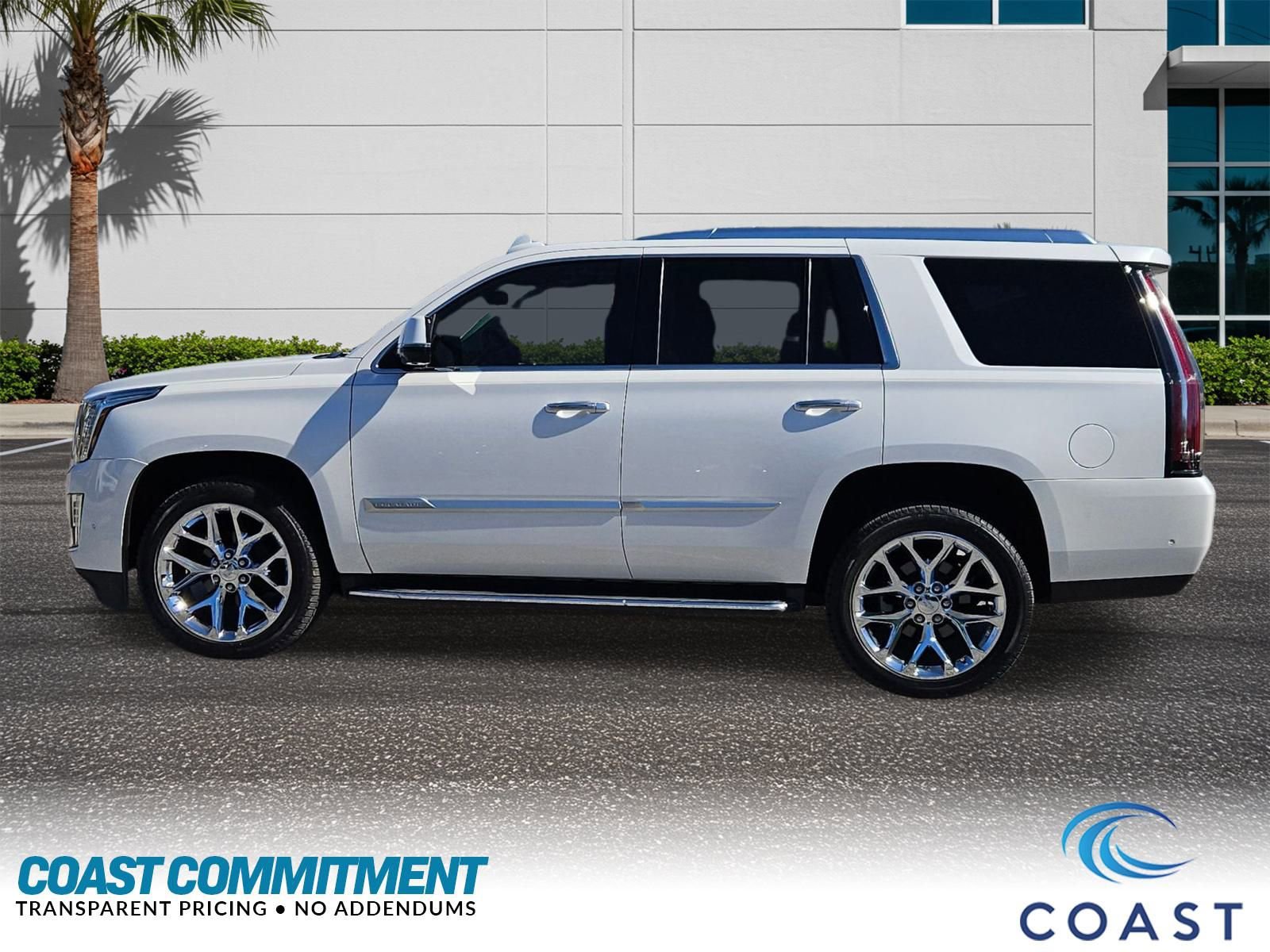 Used 2020 Cadillac Escalade Premium Luxury image 9
