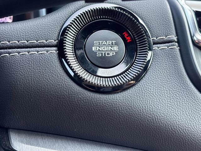 Certified 2024 Jeep Compass Limited w/ High Altitude Package image 27