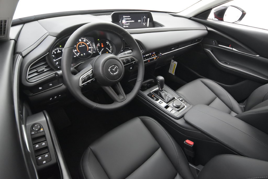 New 2026 MAZDA CX-30 AWD 2.5 S w/ Select Sport Pkg image 30