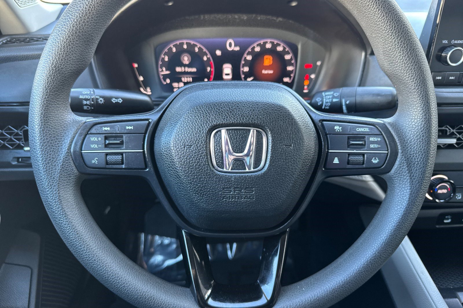 Used 2025 Honda Accord SE image 17
