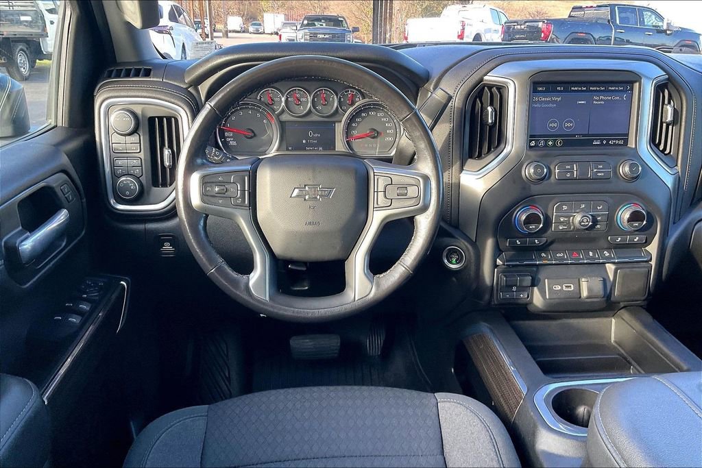 Used 2021 Chevrolet Silverado 1500 LT Trail Boss w/ Bed Protection Package image 11