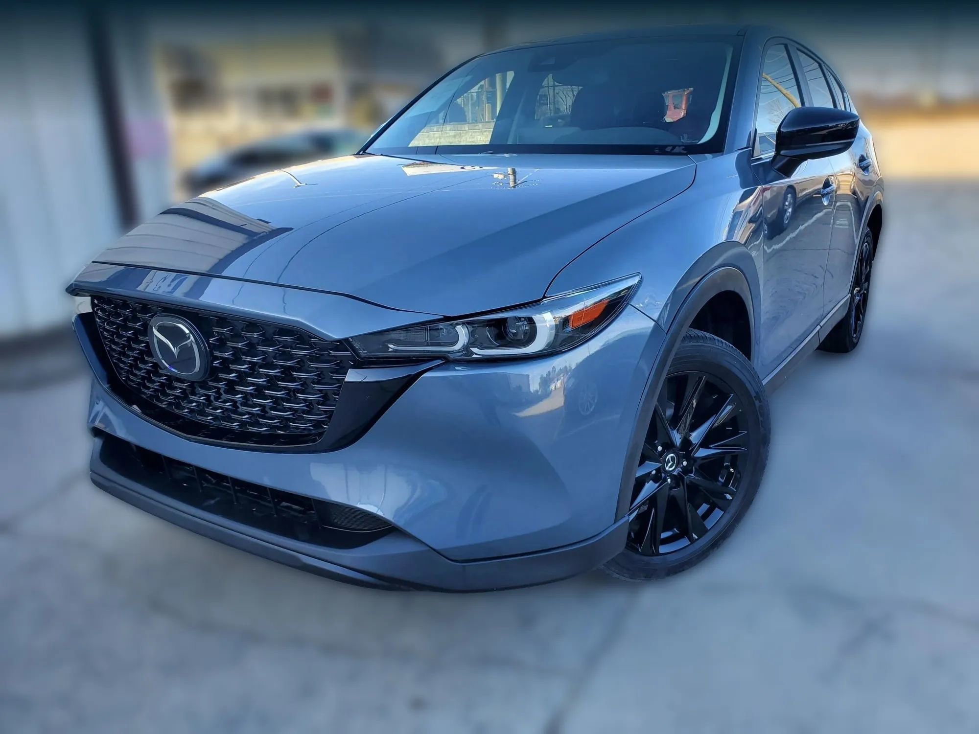 Used 2024 MAZDA CX-5 Carbon Edition image 2