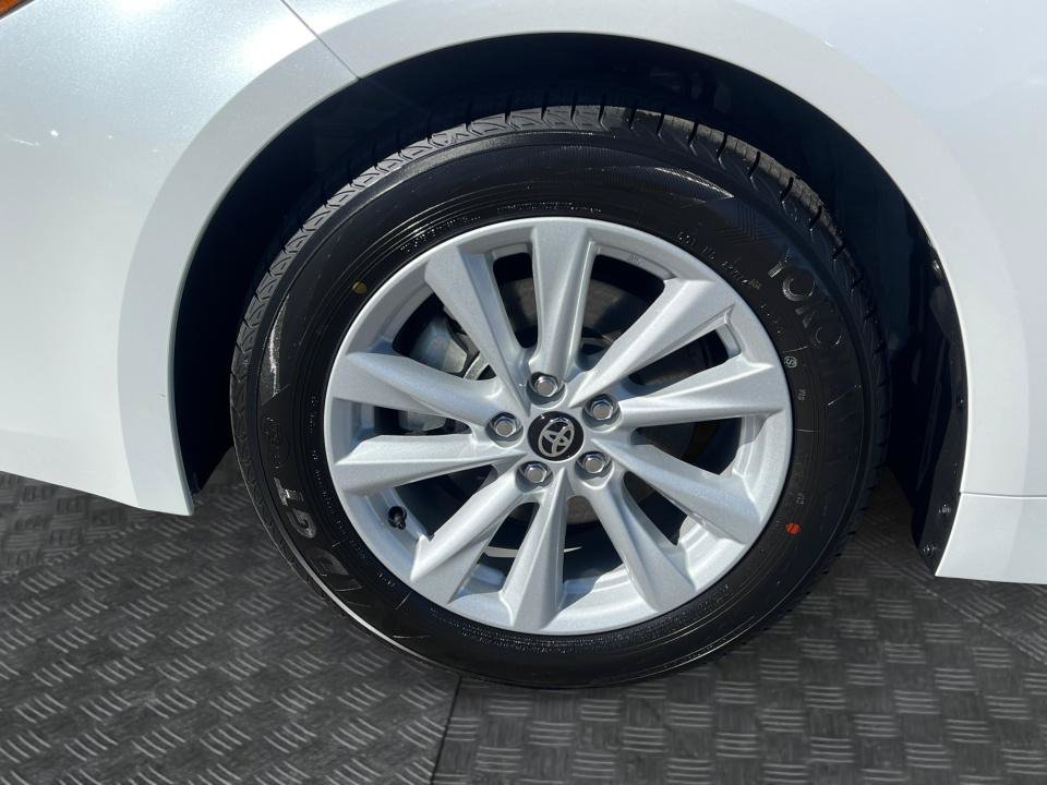 New 2027 Toyota Corolla SE w/ SE Premium Package FWD image 24