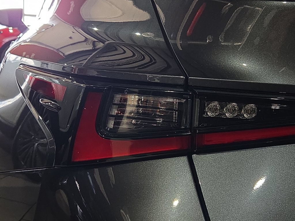 Used 2024 Lexus IS 350 F Sport RWD image 11