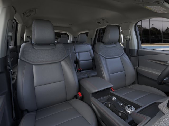New 2026 Ford Explorer Active w/ Active Comfort Package AWD/4WD image 10