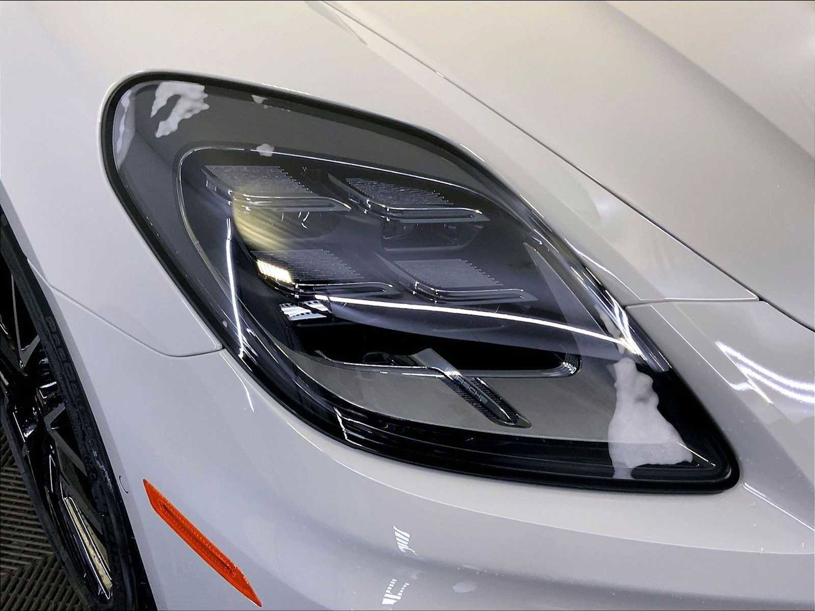 New 2026 Porsche Panamera 4 image 12