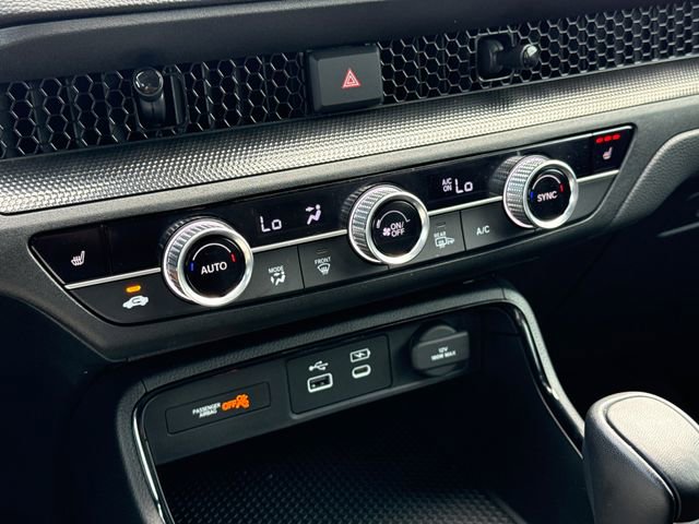 Used 2025 Honda CR-V Sport image 27