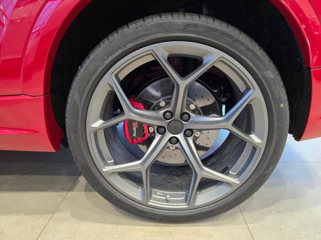 New 2026 Audi RS Q8 performance image 18