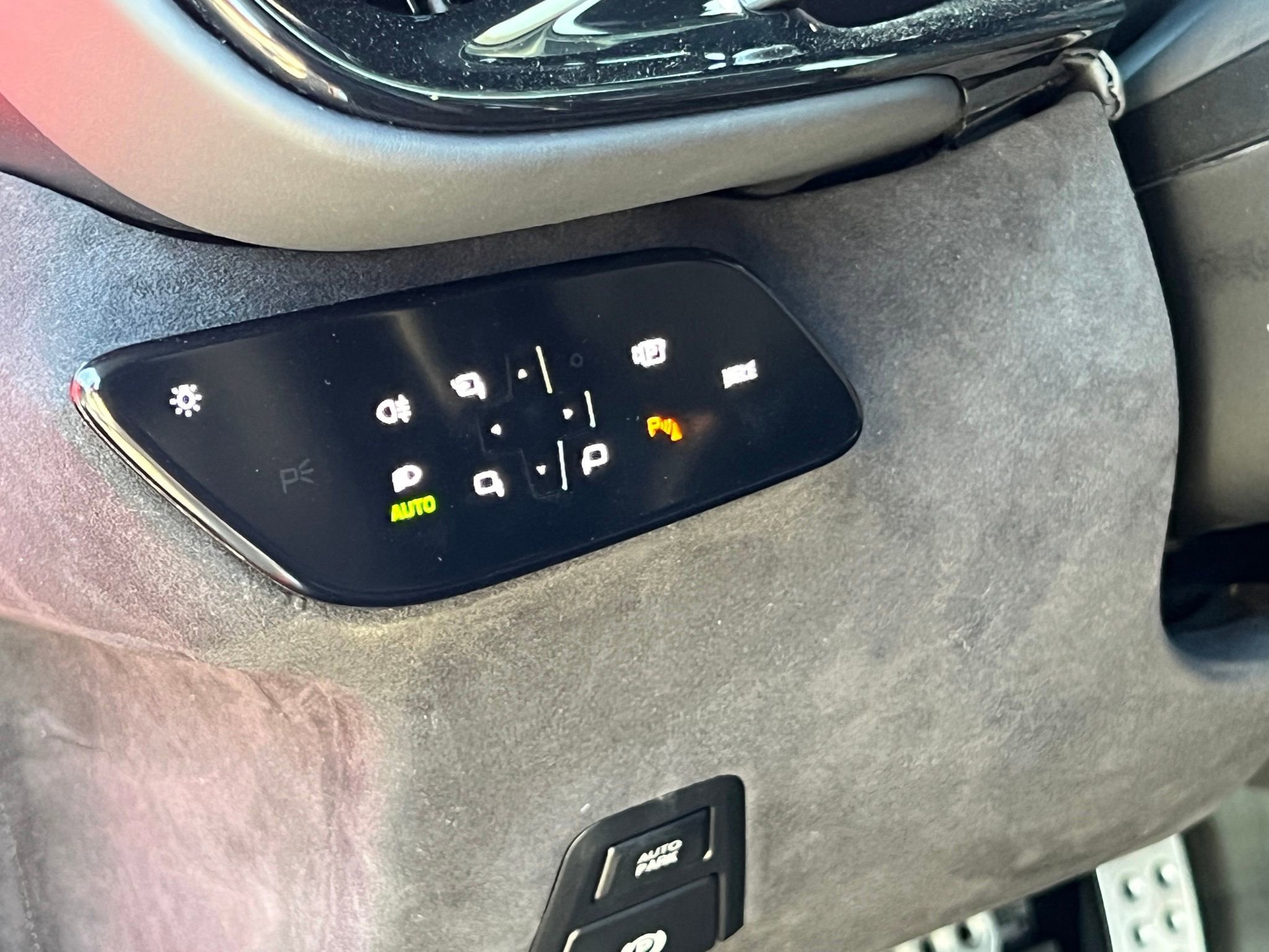 Used 2025 Ferrari 12Cilindri RWD image 27