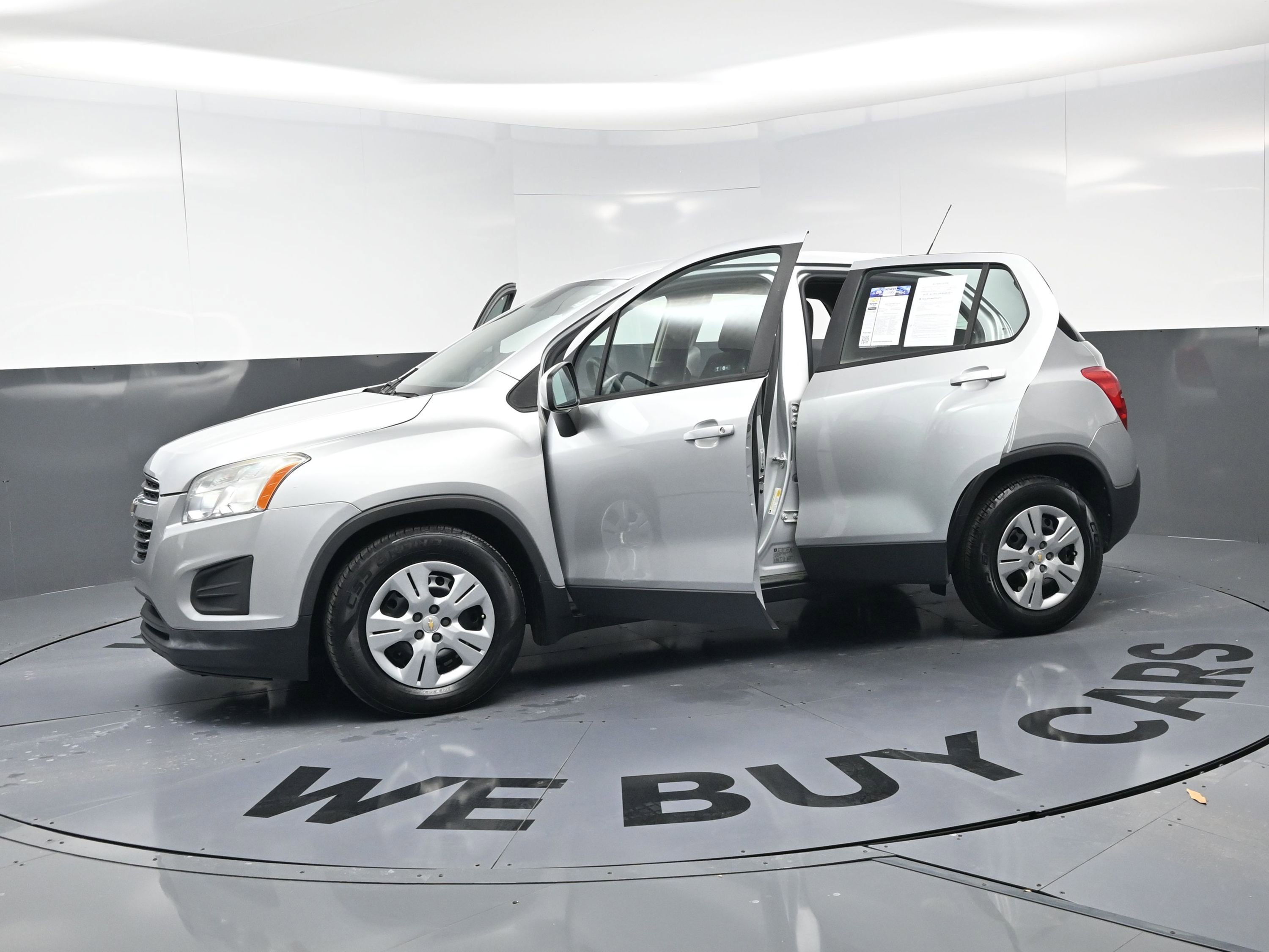Used 2016 Chevrolet Trax LS image 20