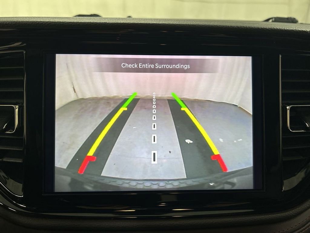 Used 2021 Dodge Durango R/T w/ Tow 'N Go Package AWD/4WD image 15