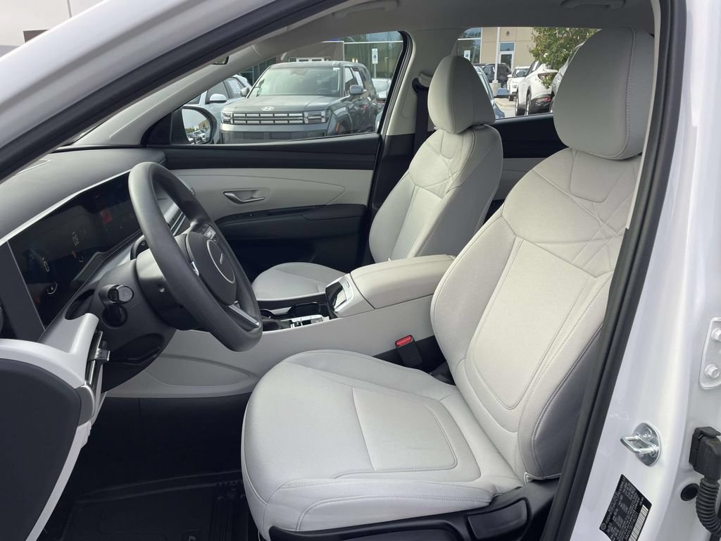 Certified 2026 Hyundai Tucson SE AWD/4WD image 8
