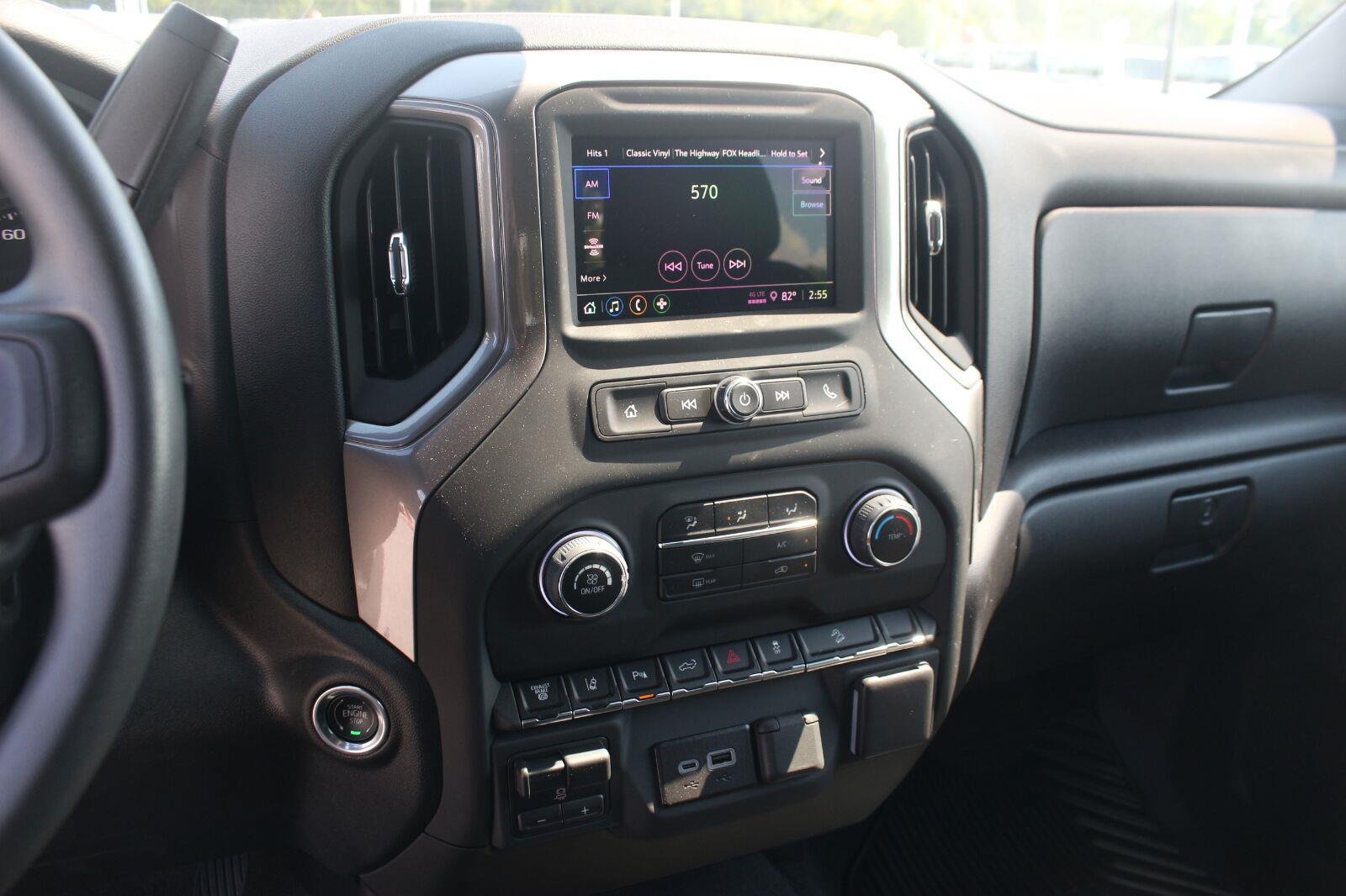 Used 2026 Chevrolet Silverado 2500 Custom w/ Custom Value Package AWD/4WD image 22