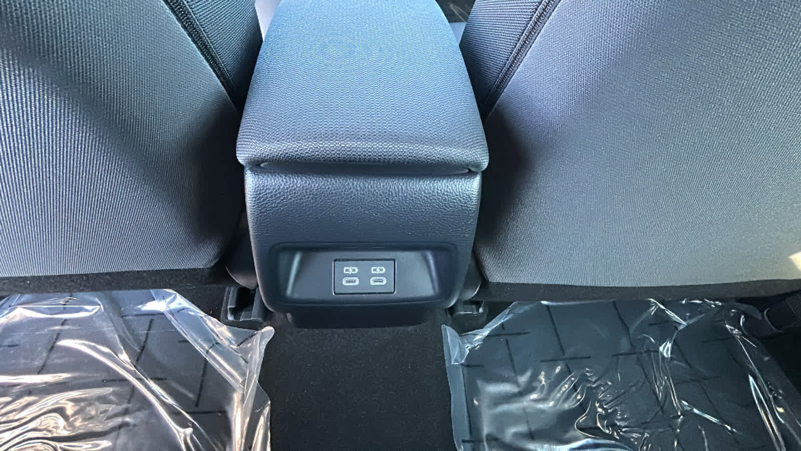 Used 2025 Toyota Corolla LE FWD image 25