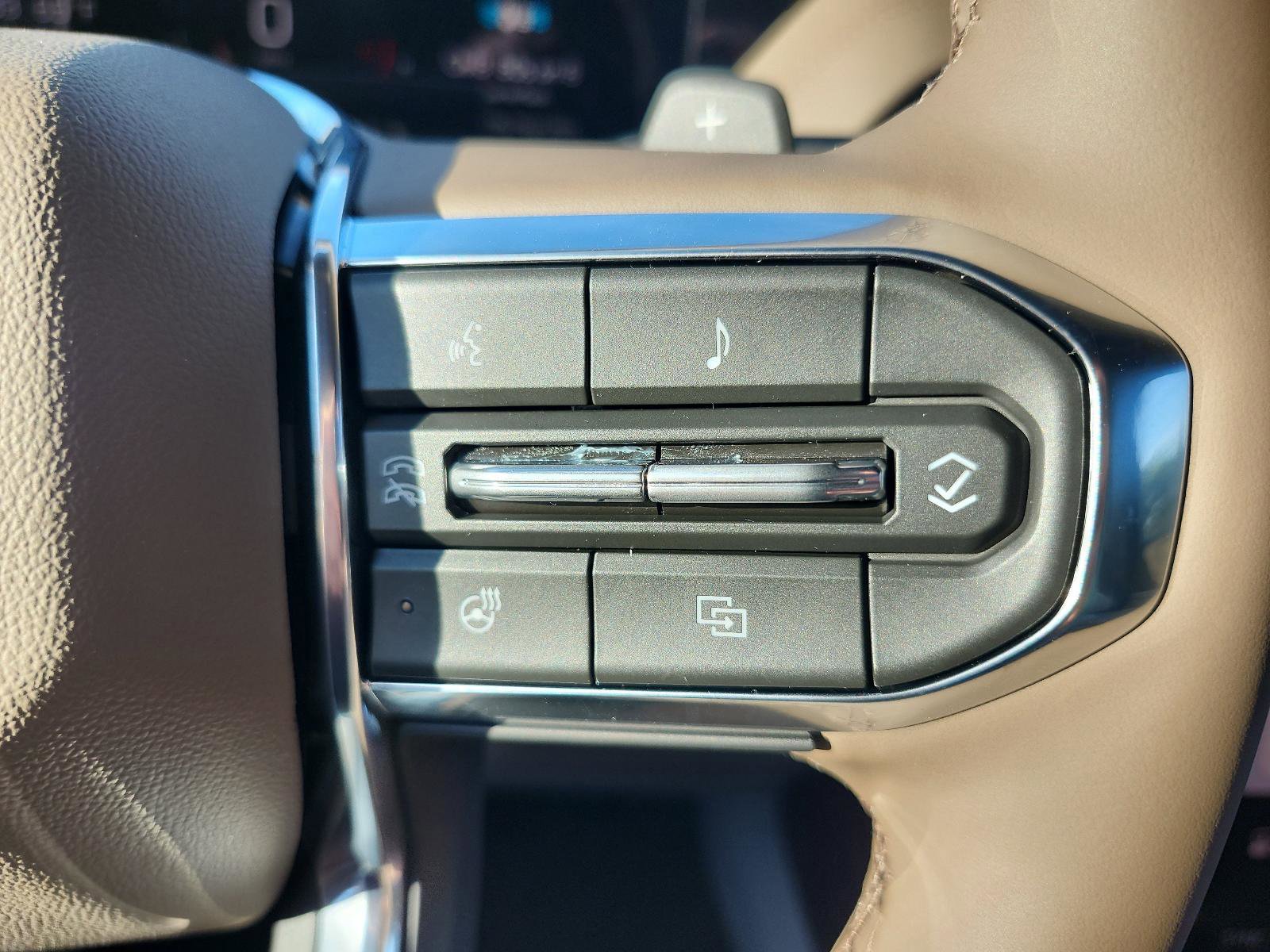 New 2026 GMC Yukon Denali w/ Sun & Power Step Package image 22