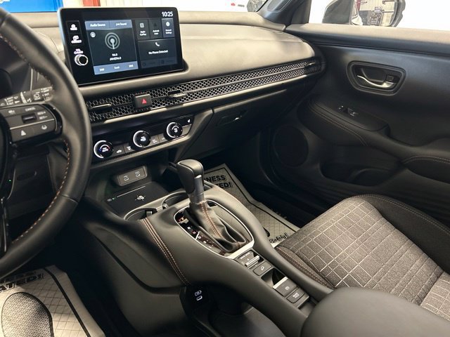Certified 2027 Honda HR-V Sport image 28