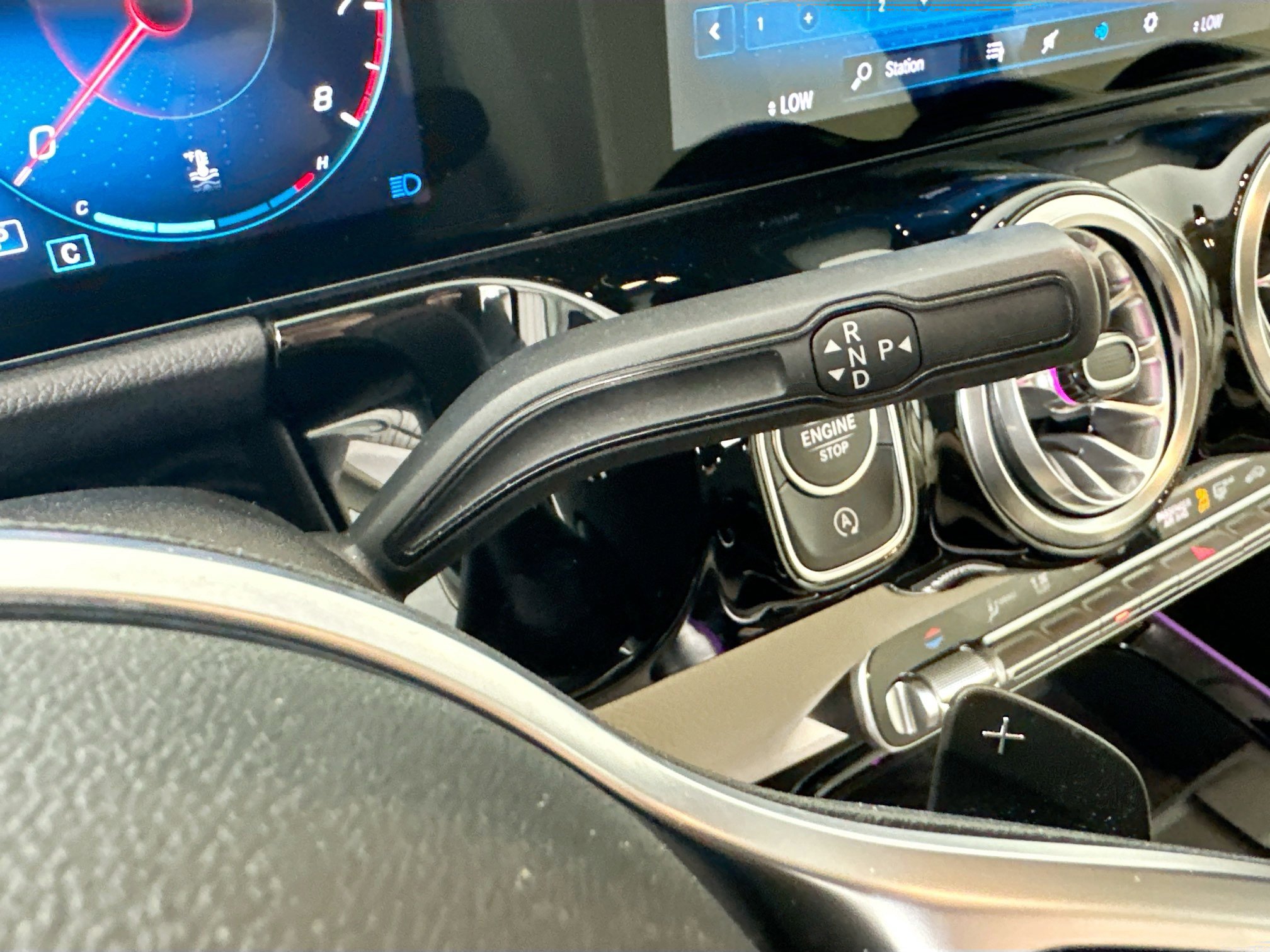 Certified 2022 Mercedes-Benz GLA 250 4MATIC image 21