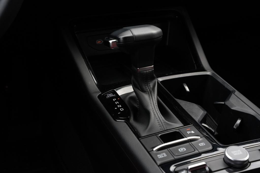 Used 2025 Kia K5 GT-Line w/ GT-Line Premium Package image 13