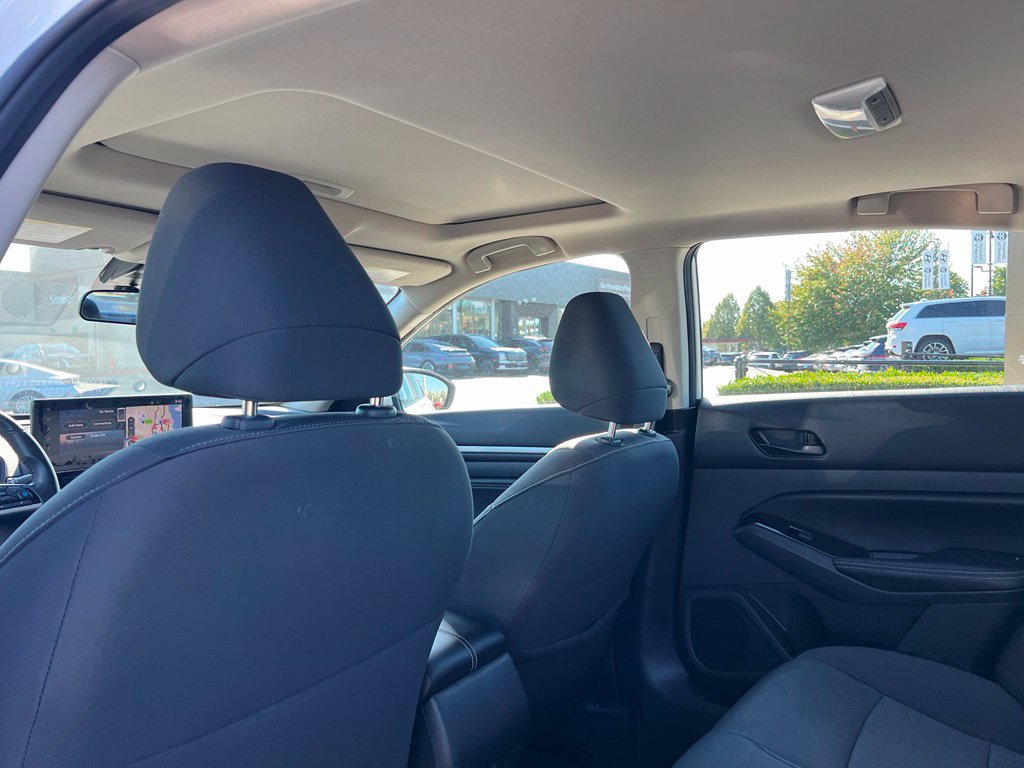 Used 2023 Nissan Altima 2.5 SV w/ SV Premium Package AWD/4WD image 13