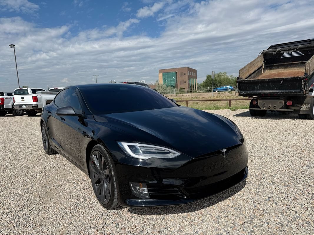 Used 2019 Tesla Model S Performance AWD/4WD image 2