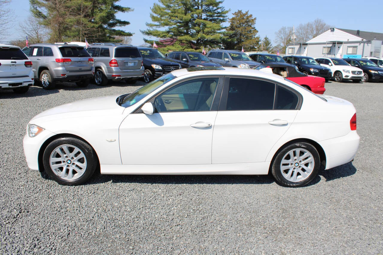 Used 2006 BMW 325xi Sedan image 10