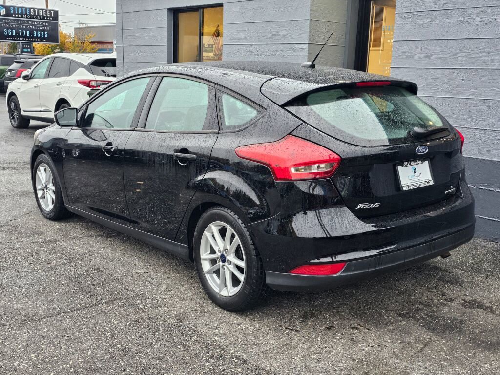 Used 2016 Ford Focus SE image 4