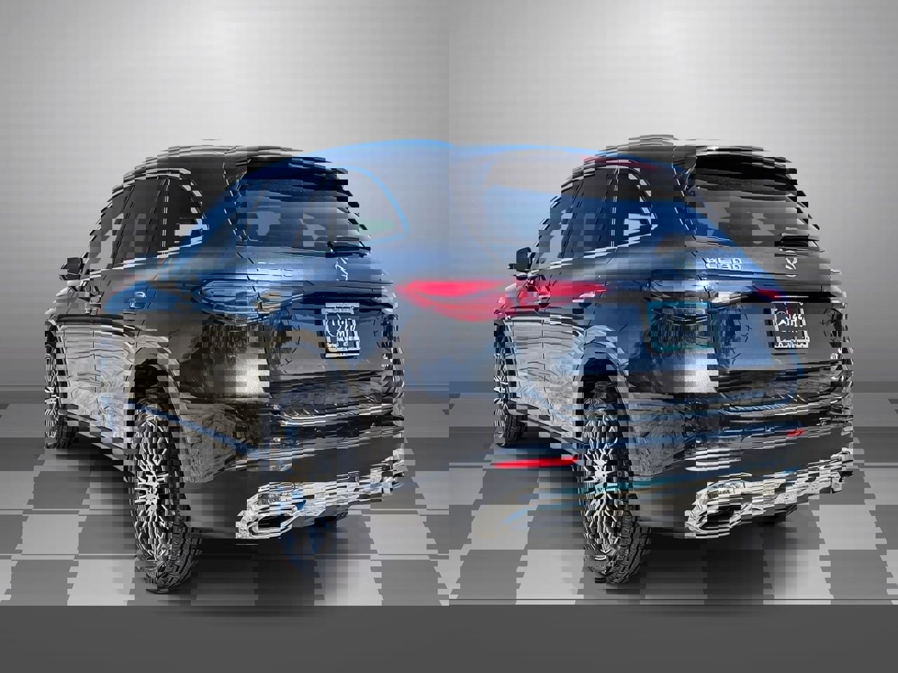 Used 2026 Mercedes-Benz GLC 300 4MATIC image 4