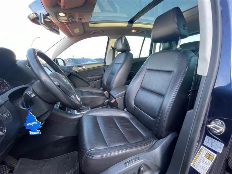 Used 2016 Volkswagen Tiguan SEL FWD image 11