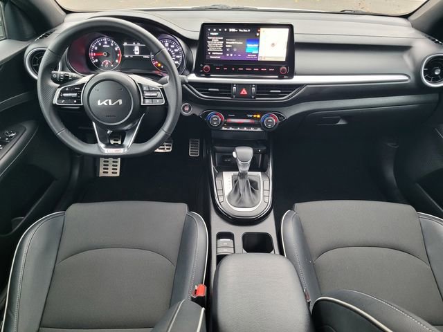 Used 2023 Kia Forte GT-Line w/ GT-Line Premium Package image 14