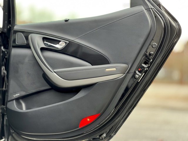 Used 2014 Hyundai Azera Limited w/ Option Group 02 image 19