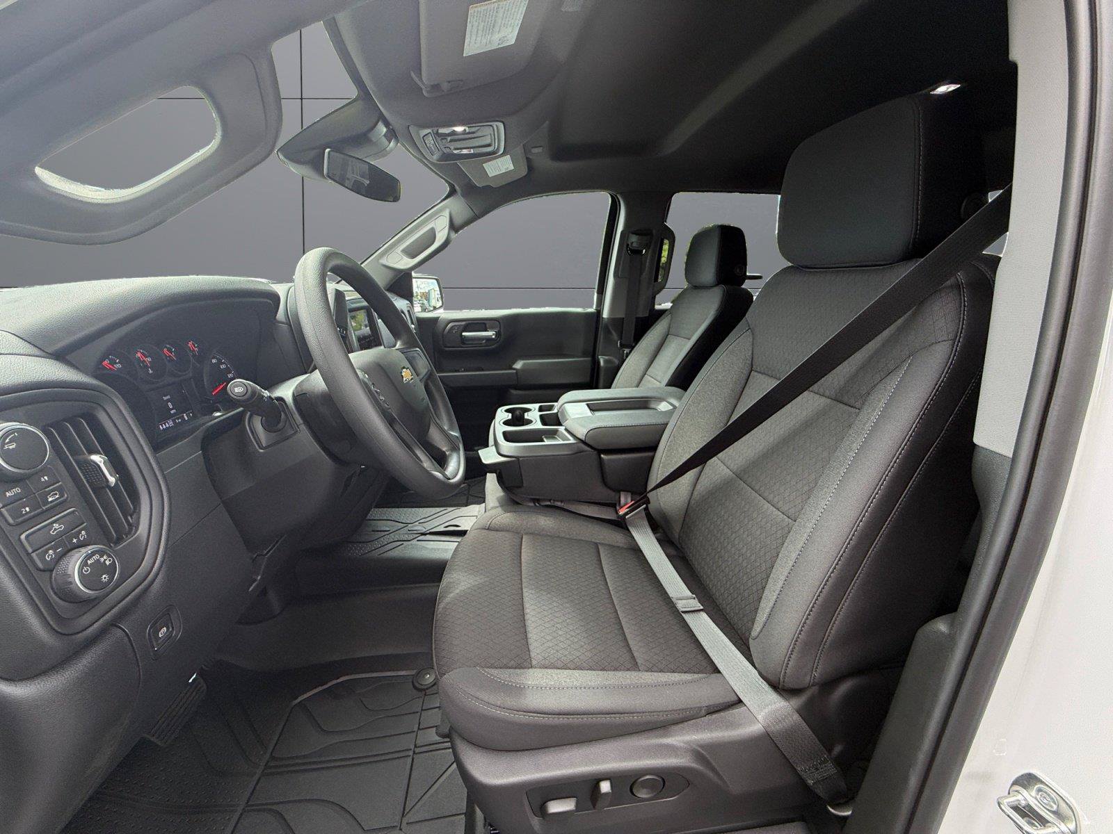 New 2026 Chevrolet Silverado 1500 Custom AWD/4WD image 10