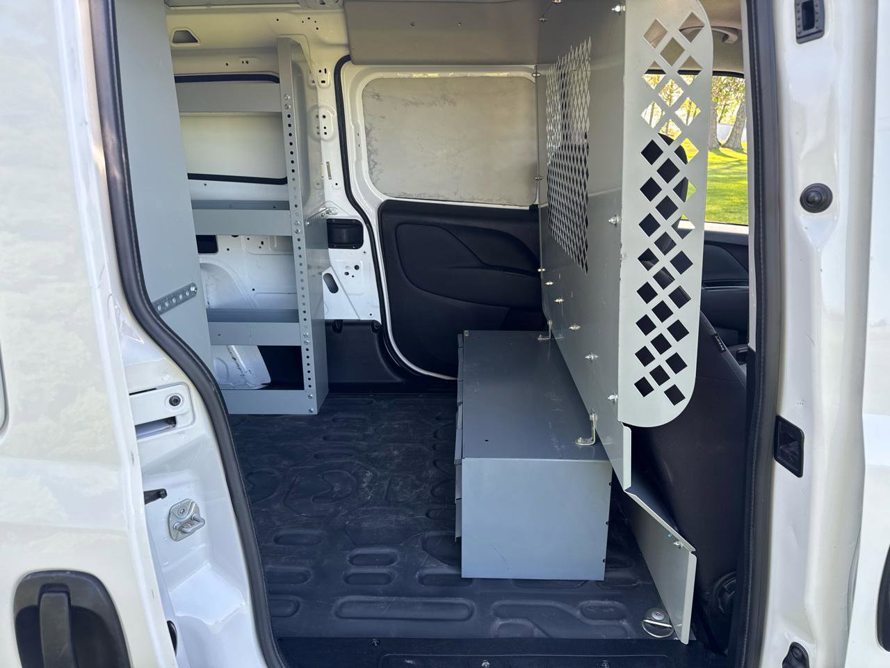 Used 2016 RAM ProMaster City Tradesman w/ Rear Back-up Camera Group FWD image 19