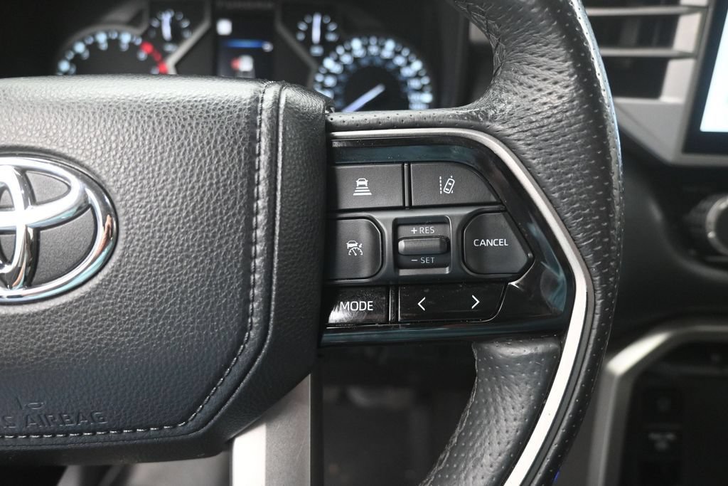 Used 2023 Toyota Tundra Limited w/ Power Package AWD/4WD image 7
