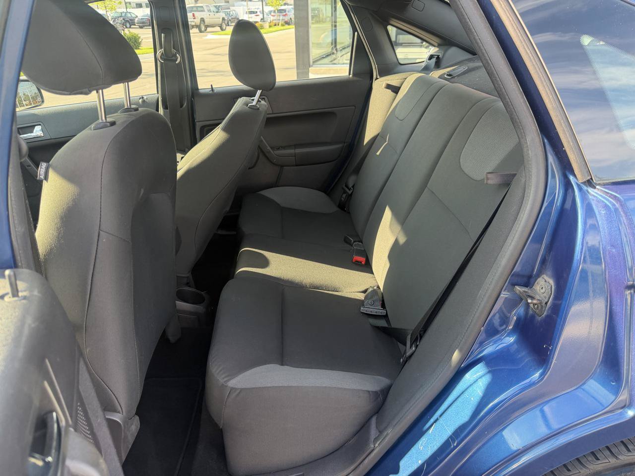 Used 2008 Ford Focus SES FWD image 13