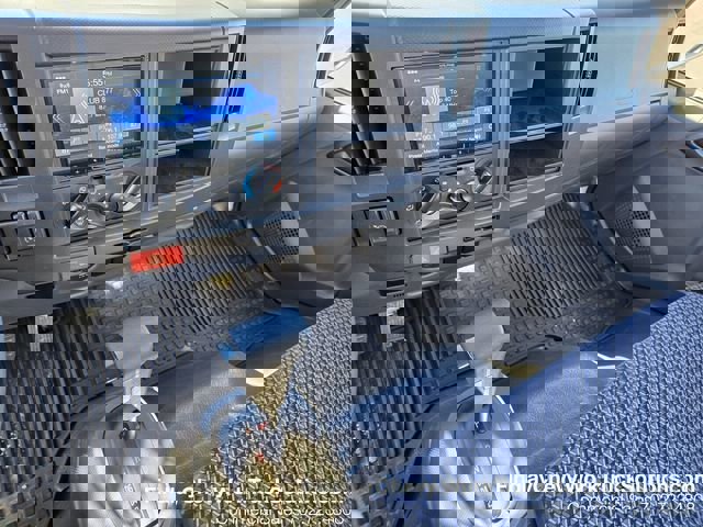 New 2024 Chevrolet Low Cab Forward image 9