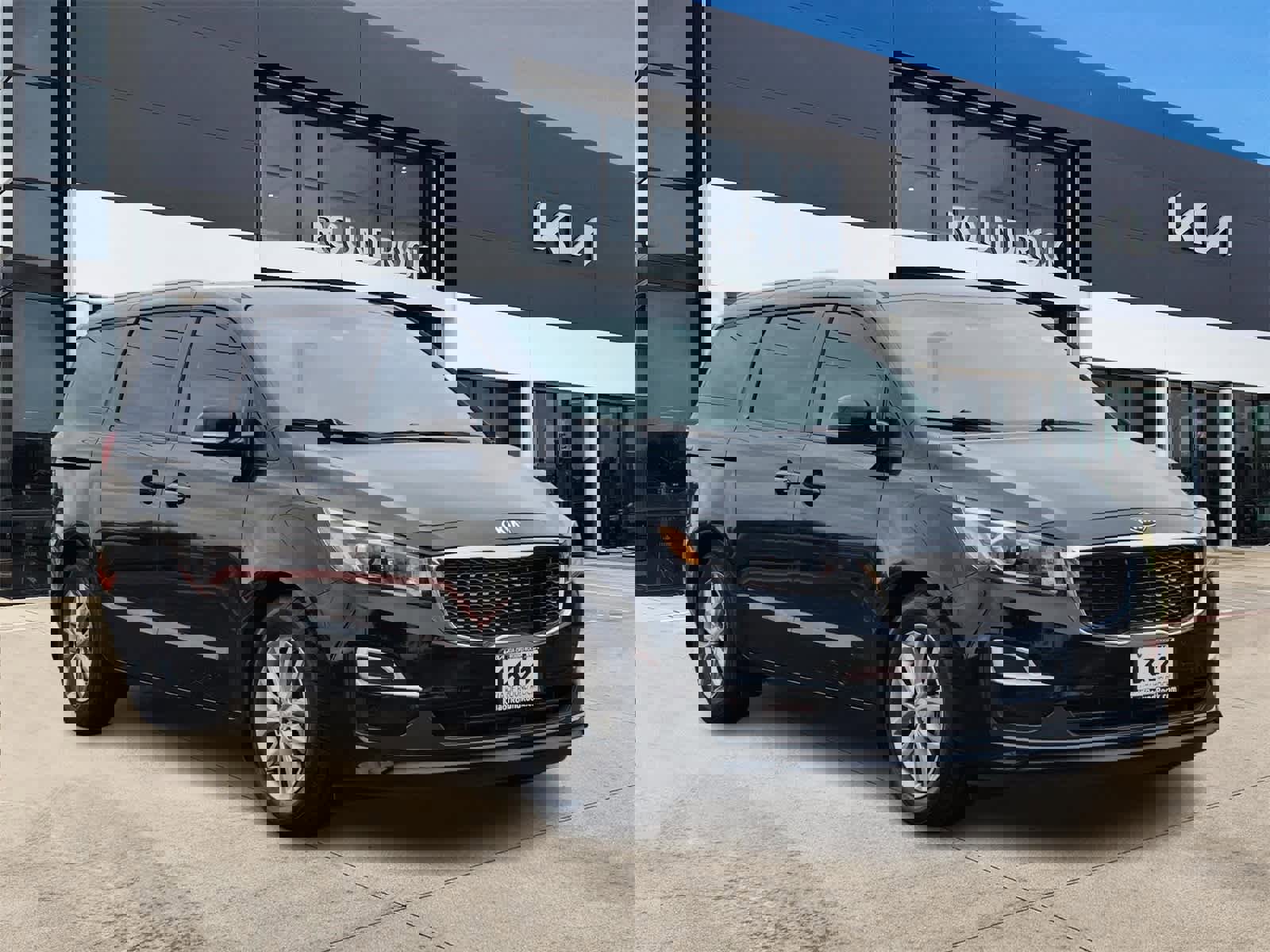 Used 2019 Kia Sedona EX image 3