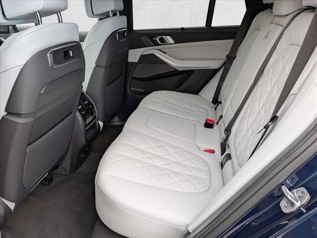 New 2026 BMW X5 xDrive40i w/ Executive Package image 16