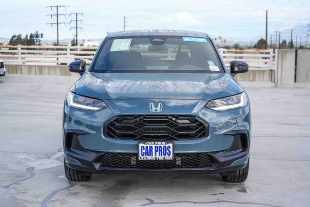 Certified 2025 Honda HR-V Sport image 4