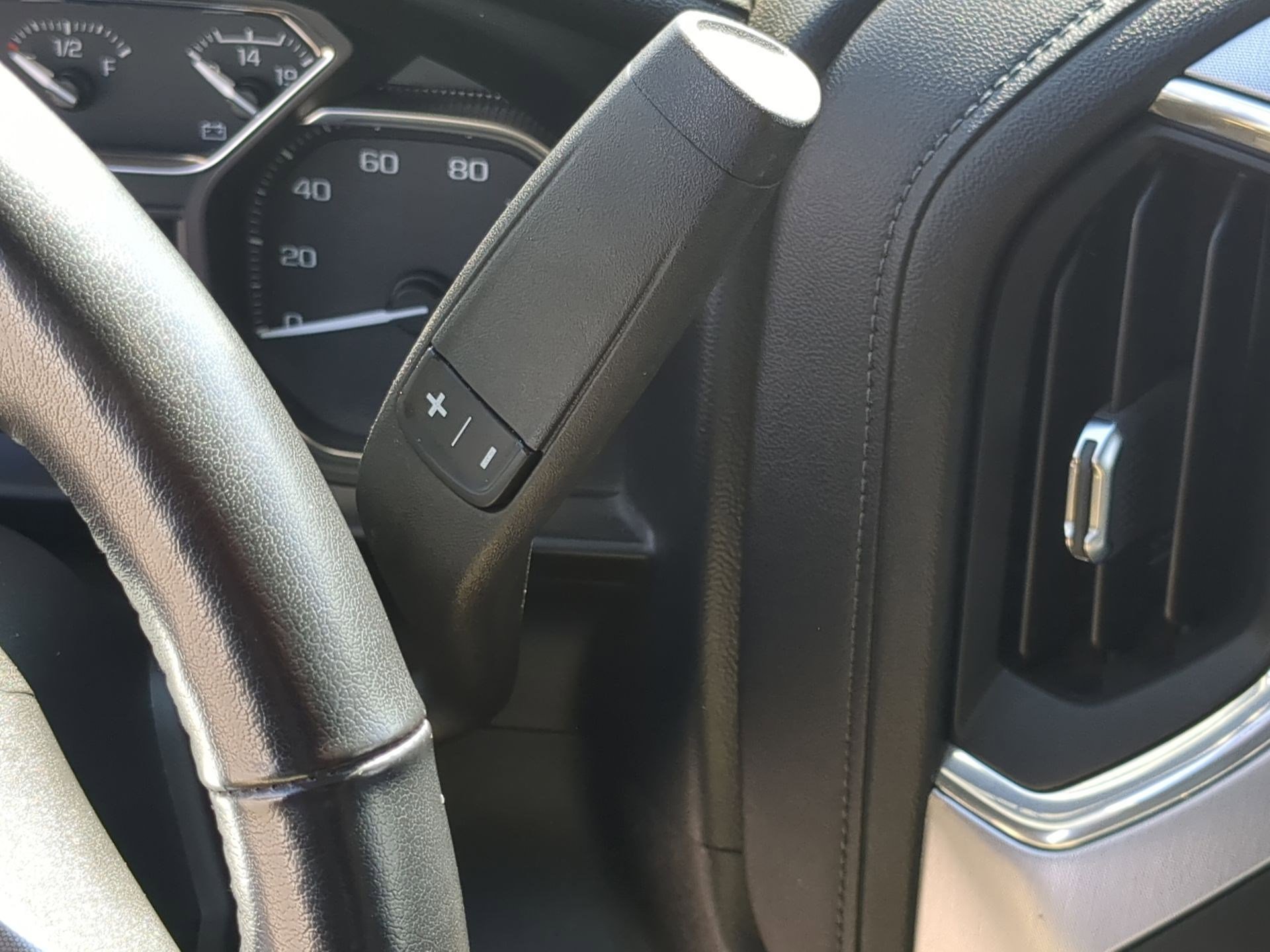 Used 2021 GMC Sierra 2500 SLT w/ SLT Premium Package image 19