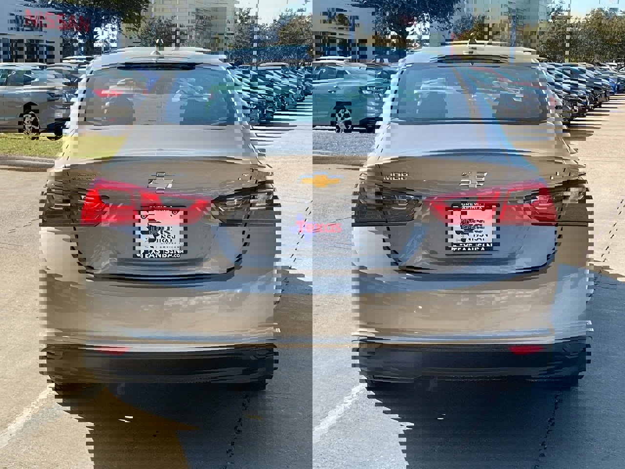 Used 2023 Chevrolet Malibu LT image 6