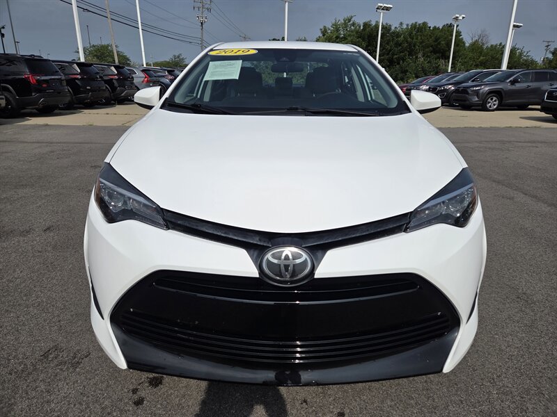 Used 2019 Toyota Corolla LE FWD image 8