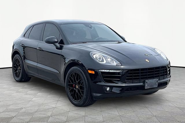 Used 2018 Porsche Macan AWD/4WD image 11