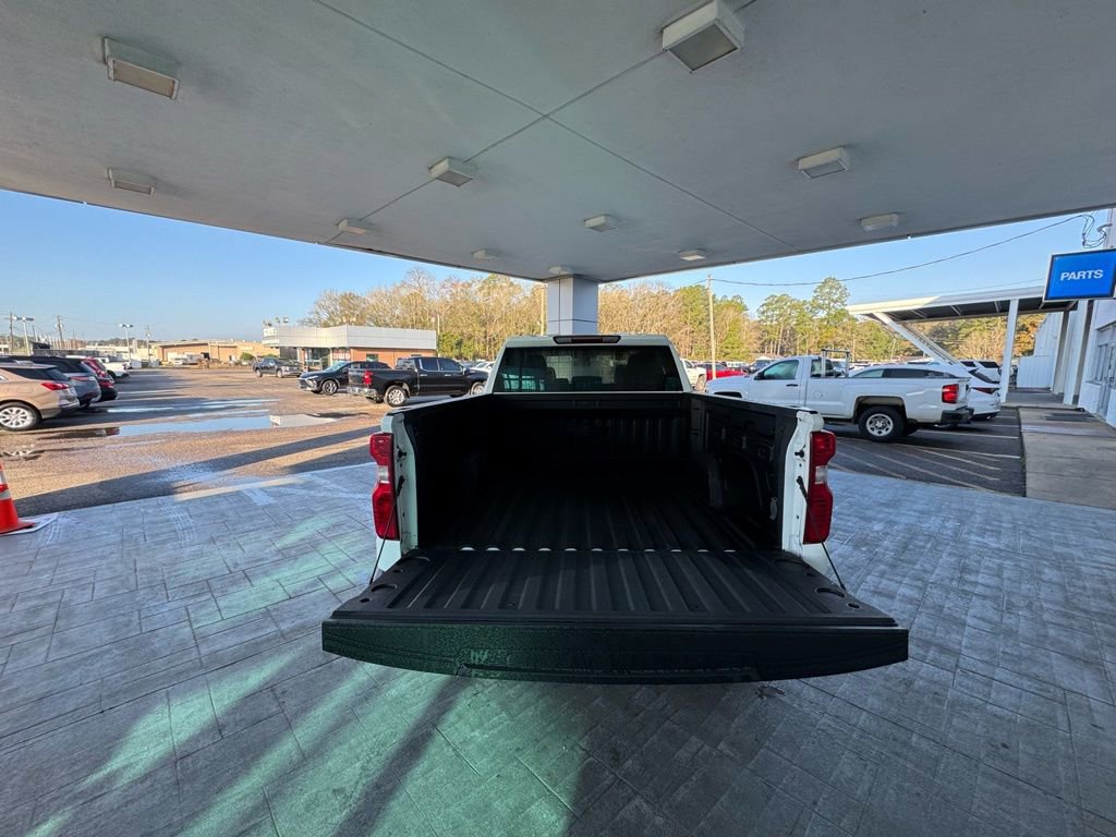 Used 2024 Chevrolet Silverado 1500 LT w/ Protection Package image 9