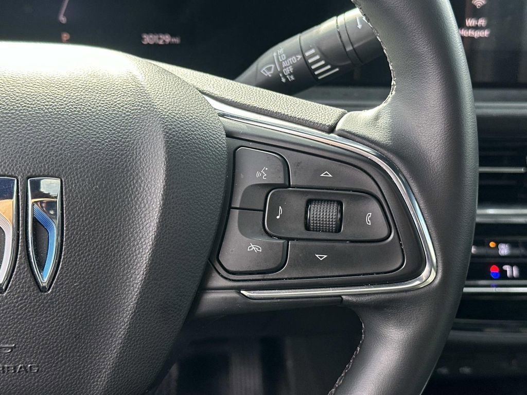 Used 2024 Buick Envista Avenir image 20