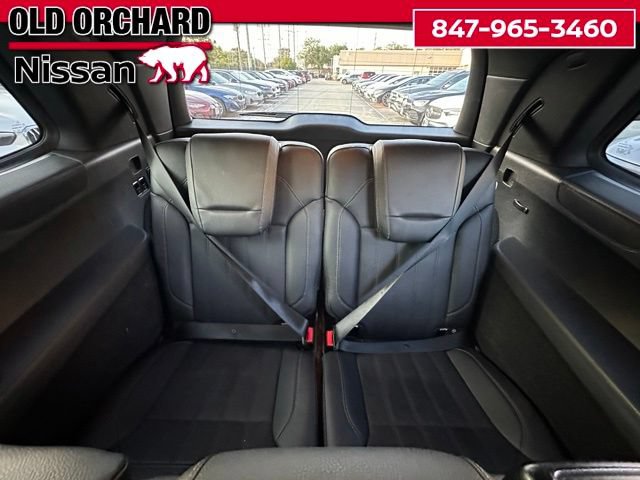 Used 2017 Mercedes-Benz GLS 450 4MATIC image 13