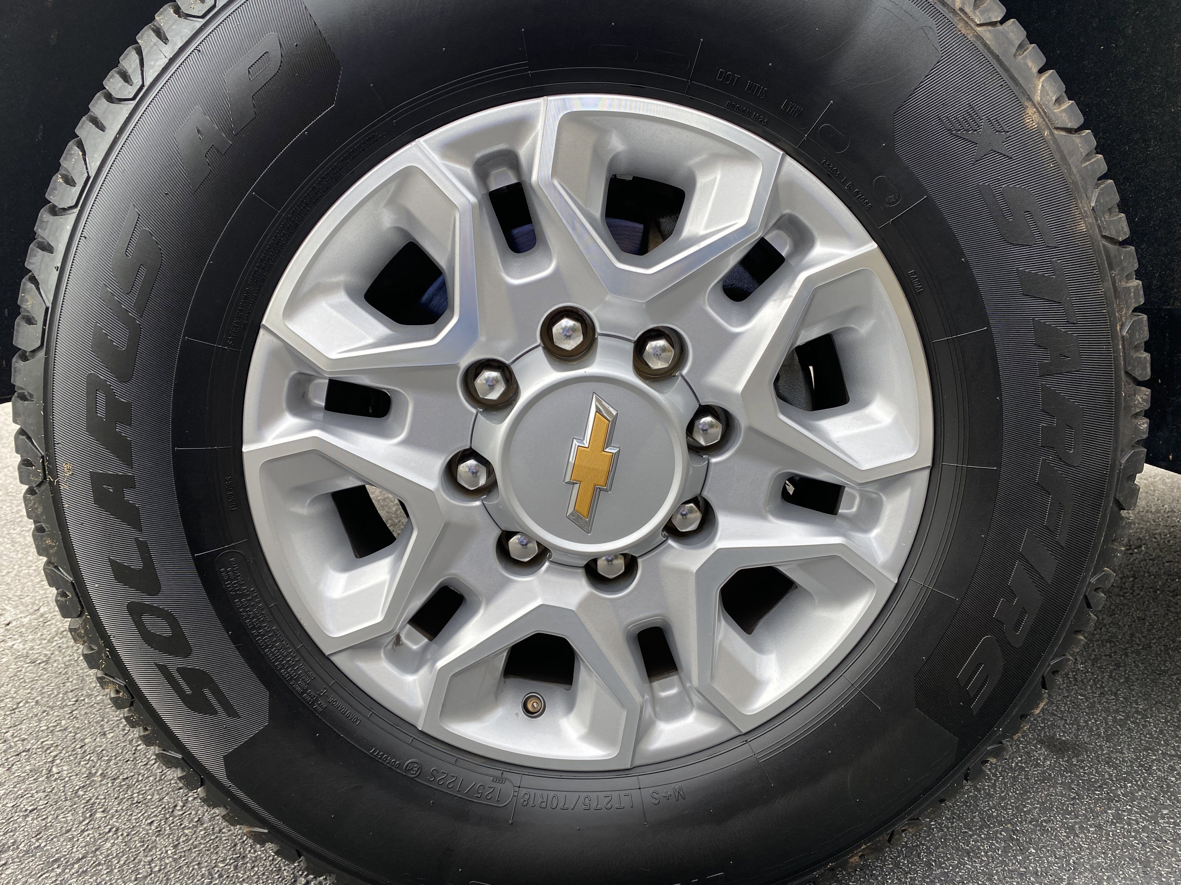 Used 2022 Chevrolet Silverado 2500 LT w/ Convenience Package image 42