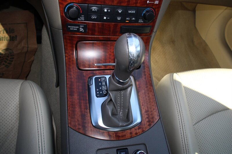 Used 2009 INFINITI G37 x Sedan w/ Premium Pkg AWD/4WD image 8