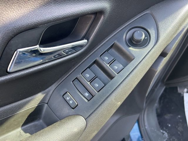 Used 2020 Chevrolet Trax LT w/ LT Convenience Package image 25